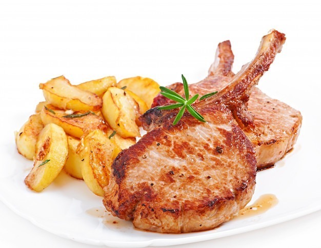 Chuleta Ahumada con Salsa de Piña